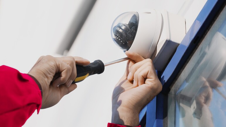 Repair of a security camera